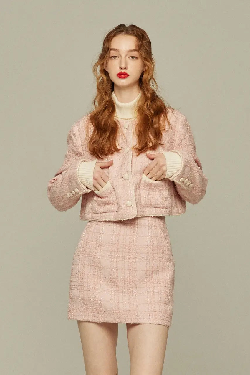 予約したのはファーストクラス》クロップドラメジャケット-Pink – Tnewties