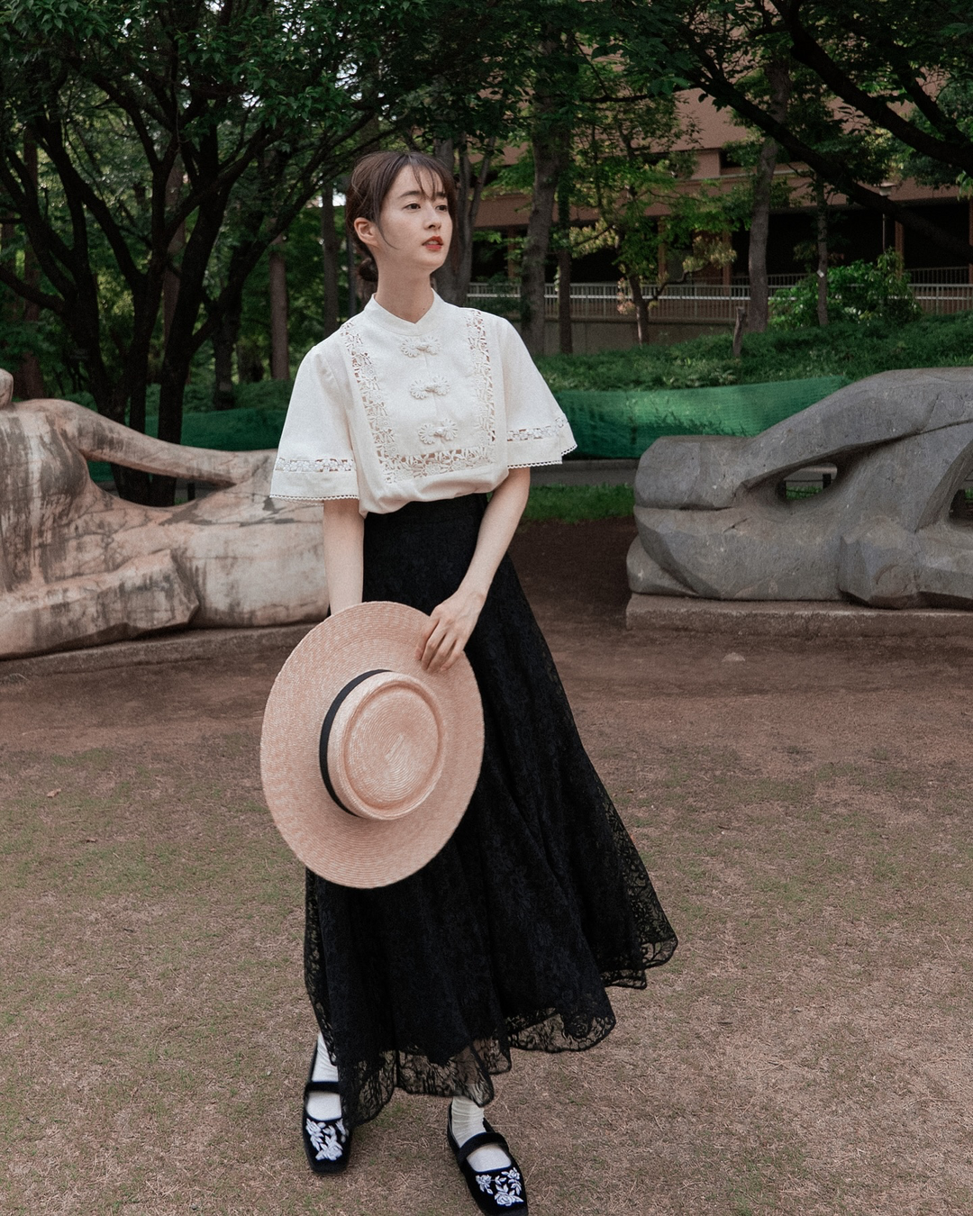 《100年も前からある》ハイウエストフレアレーススカート-Navy