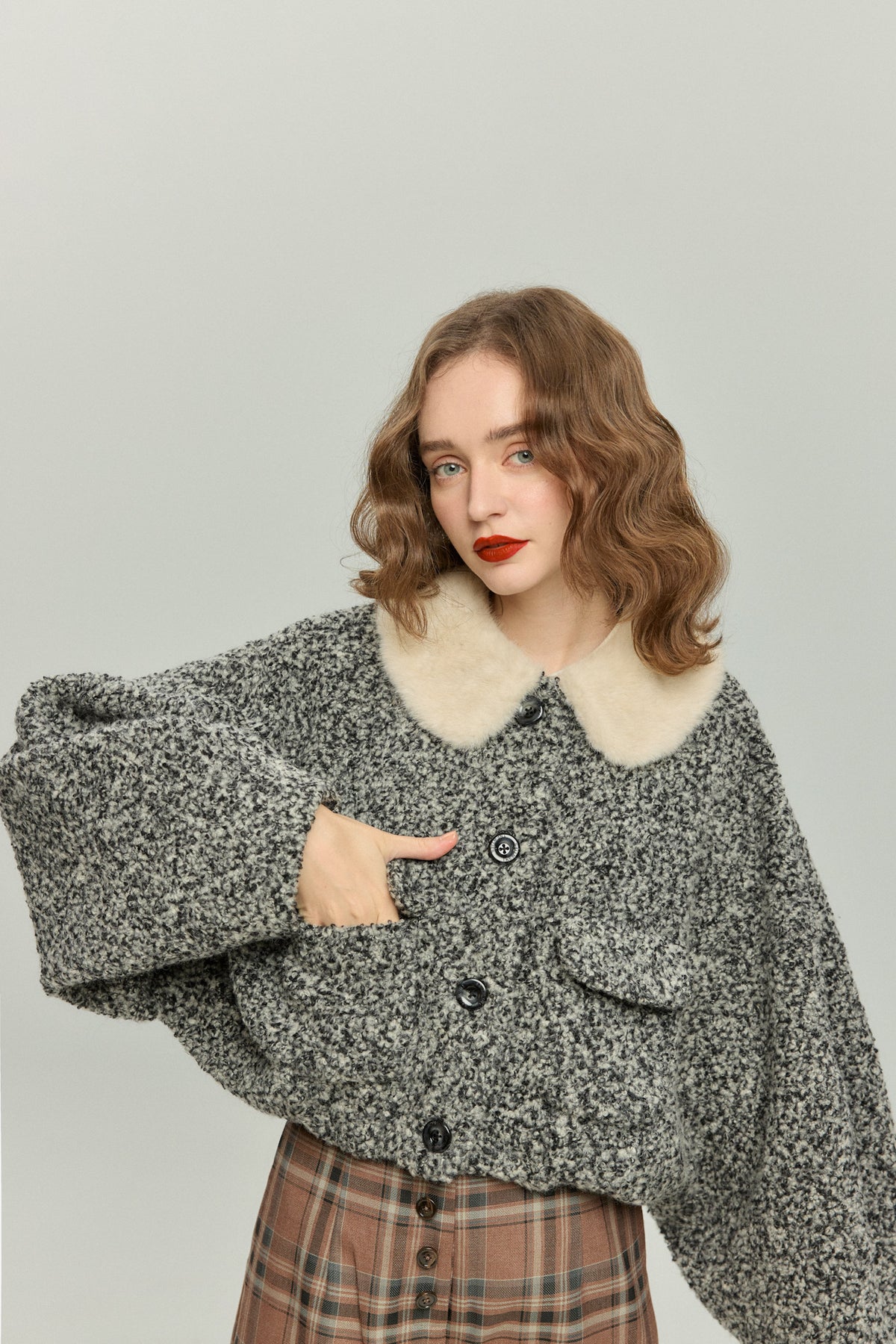 《I added the eyes, nose and mouth》 Dolman sleeve jacket - Black
