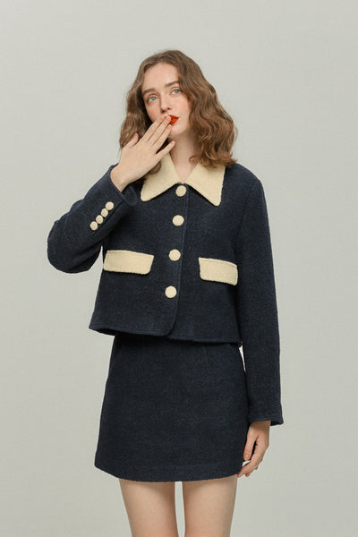 《ネイルサロンを予約しました 》ボタンダウンジャケット-Navy