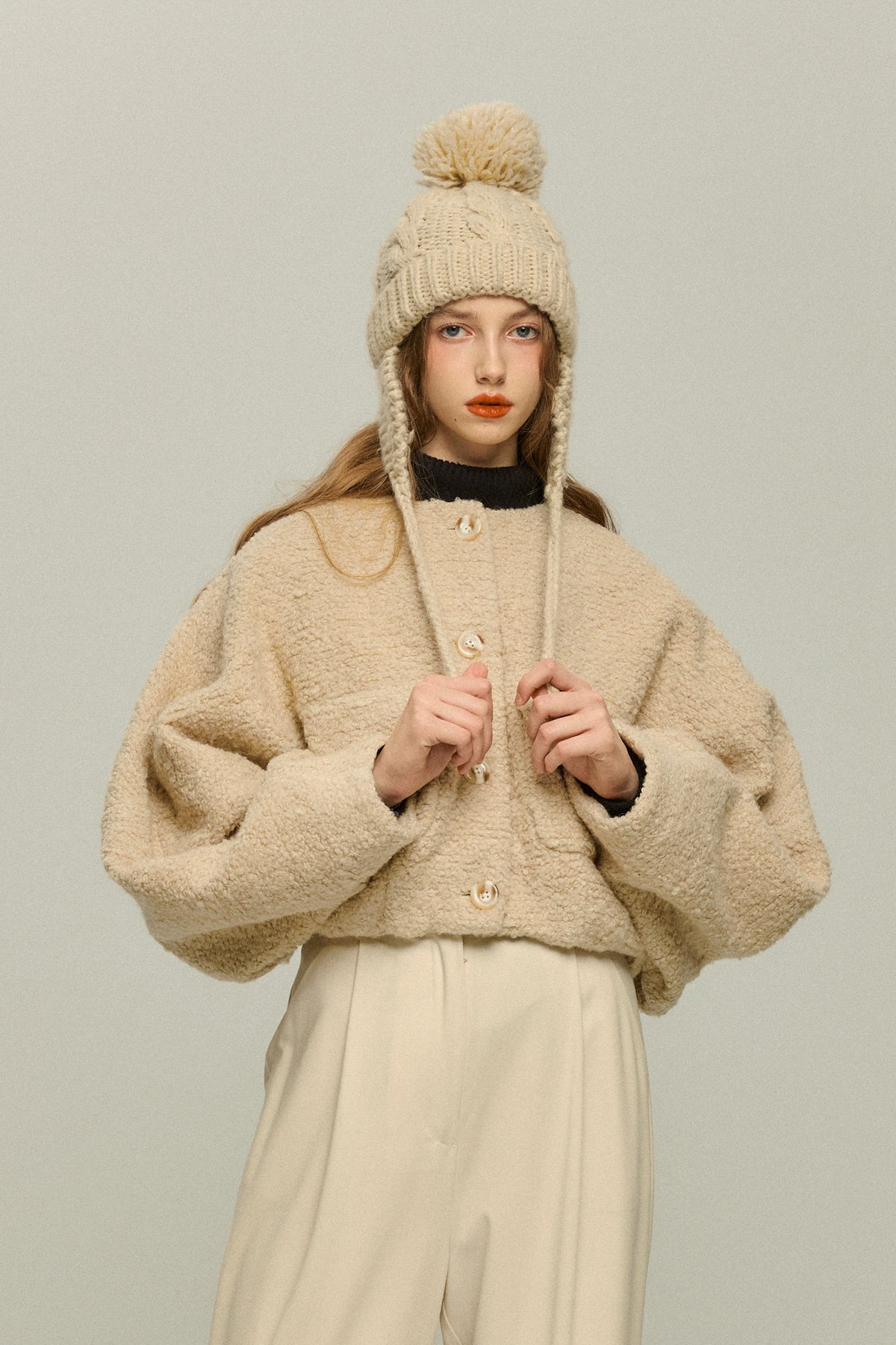 《I added the eyes, nose and mouth》 Dolman sleeve jacket - Beige