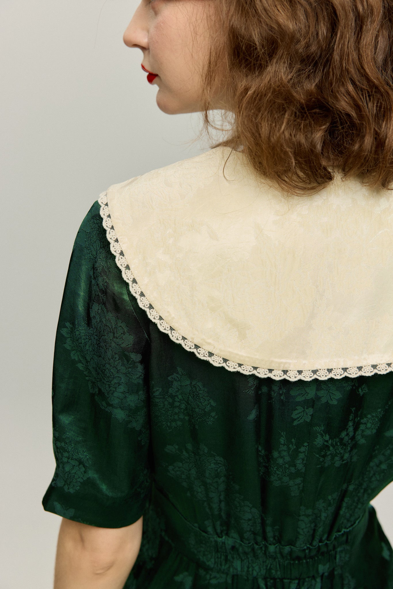 一籠の包子は何個？》レーストリムジャガードワンピース-Green – Tnewties
