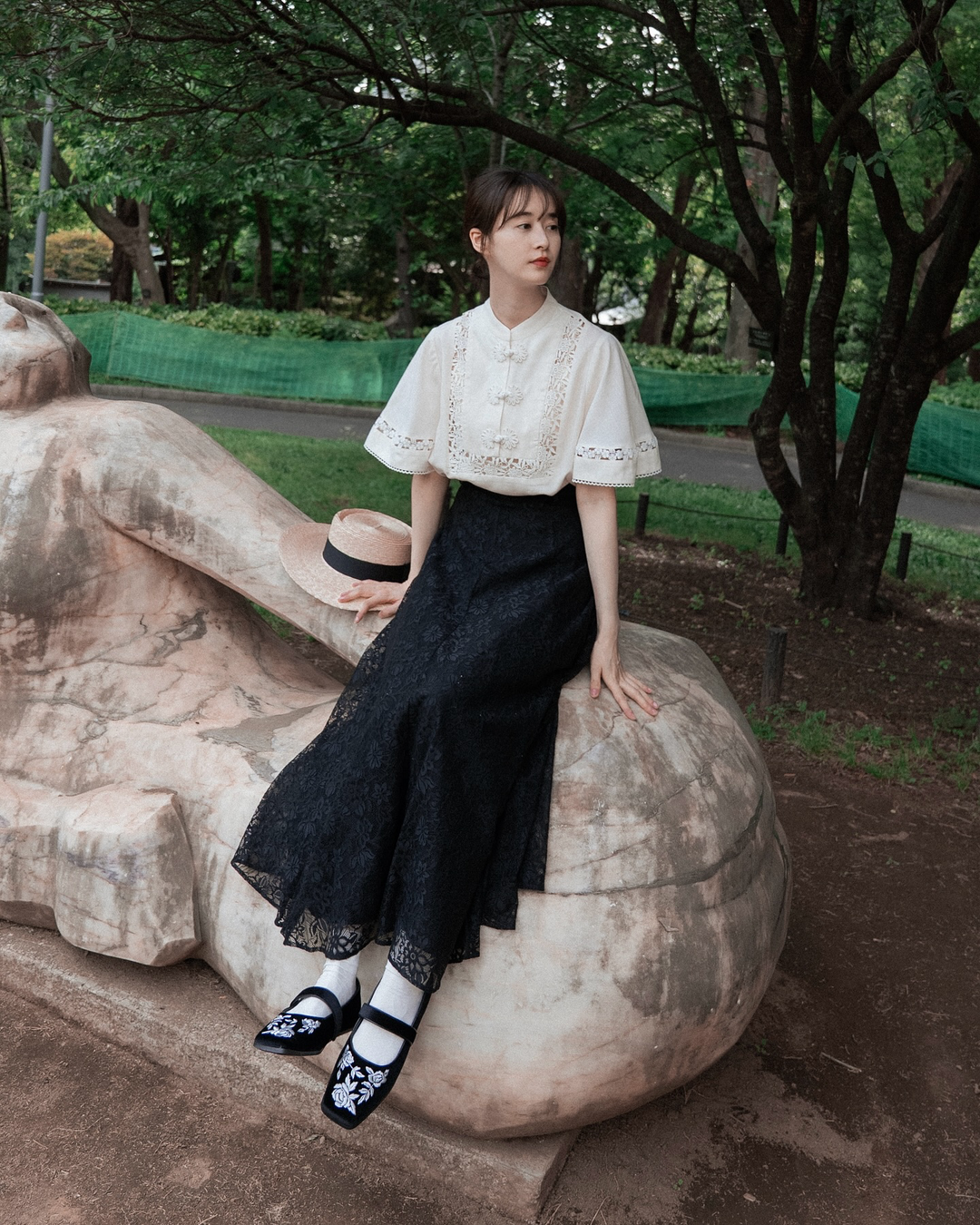 《100年も前からある》ハイウエストフレアレーススカート-Navy