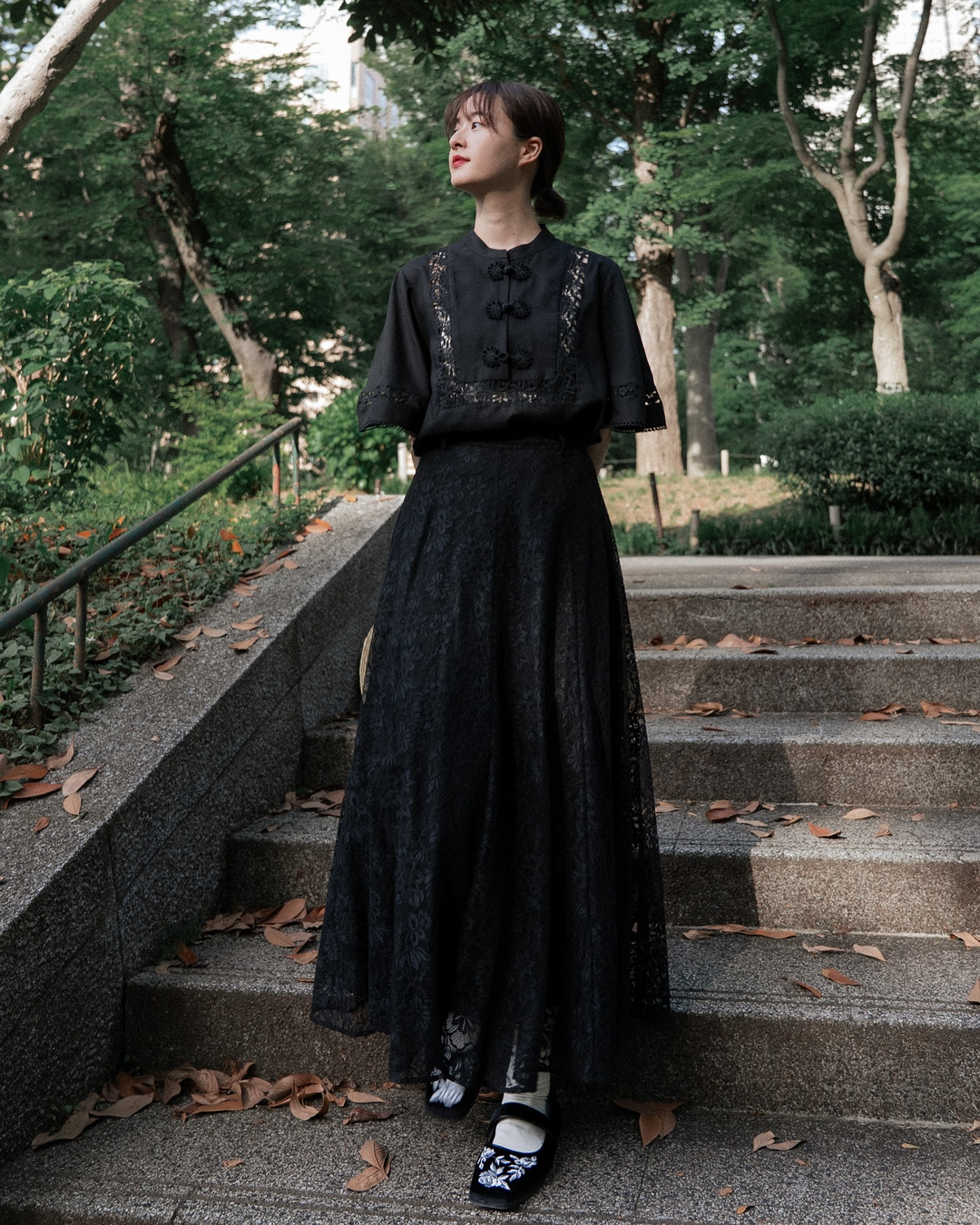 《100年も前からある》ハイウエストフレアレーススカート-Navy