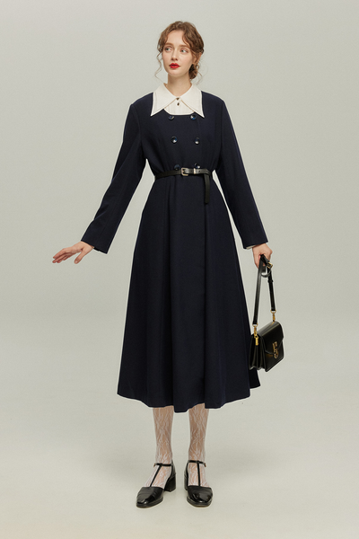 《いつもカウンターに座る彼女》ダブルブレストウールブレンドドレスコート-Navy