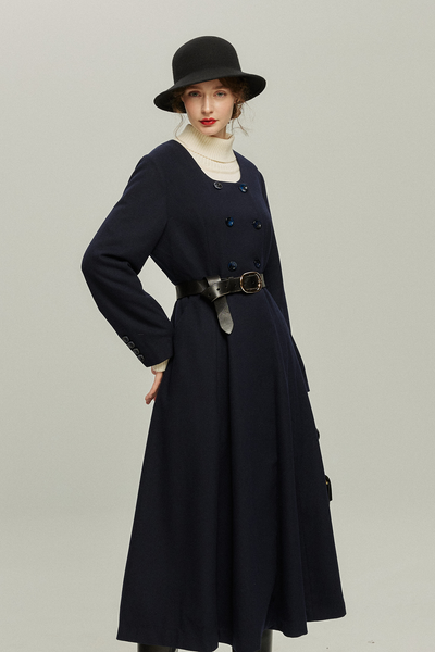 《いつもカウンターに座る彼女》ダブルブレストウールブレンドドレスコート-Navy