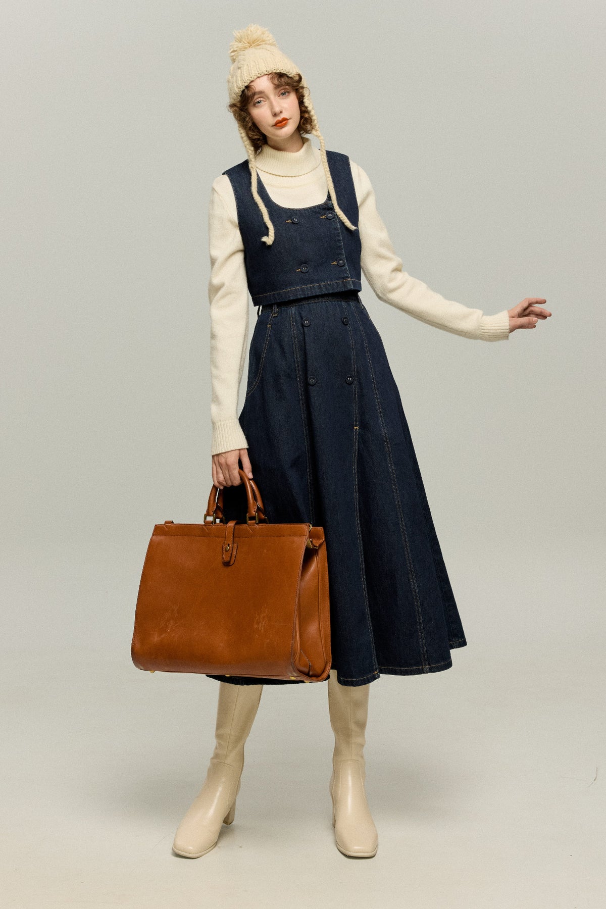 《Maybe It’s a Spaceship》Double-Button High-Waisted Denim Skirt – Navy