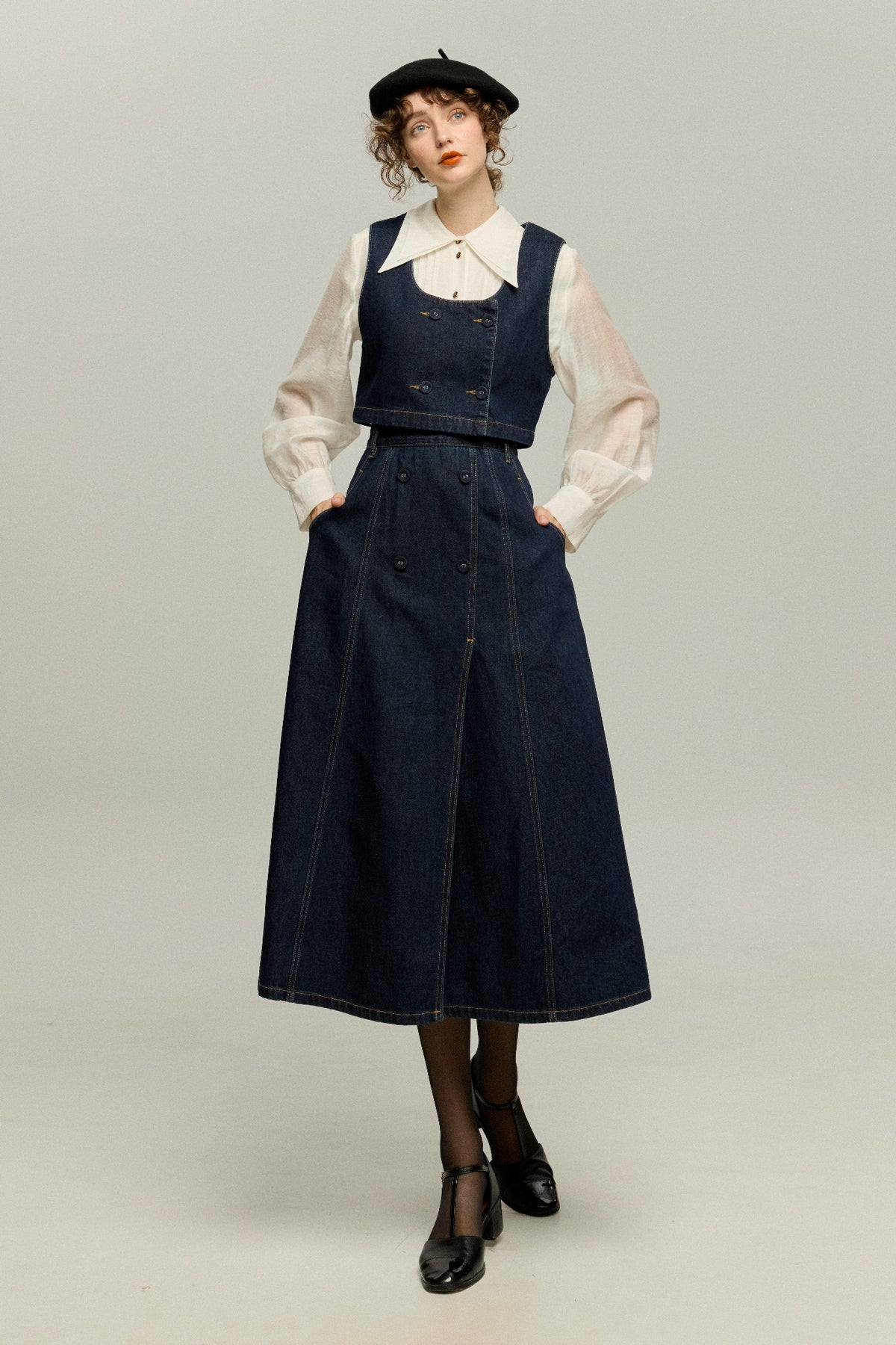 《Maybe It’s a Spaceship》Double-Button High-Waisted Denim Skirt – Navy