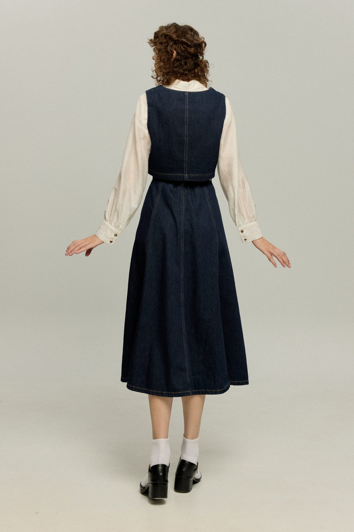 《Maybe It’s a Spaceship》Double-Button High-Waisted Denim Skirt – Navy