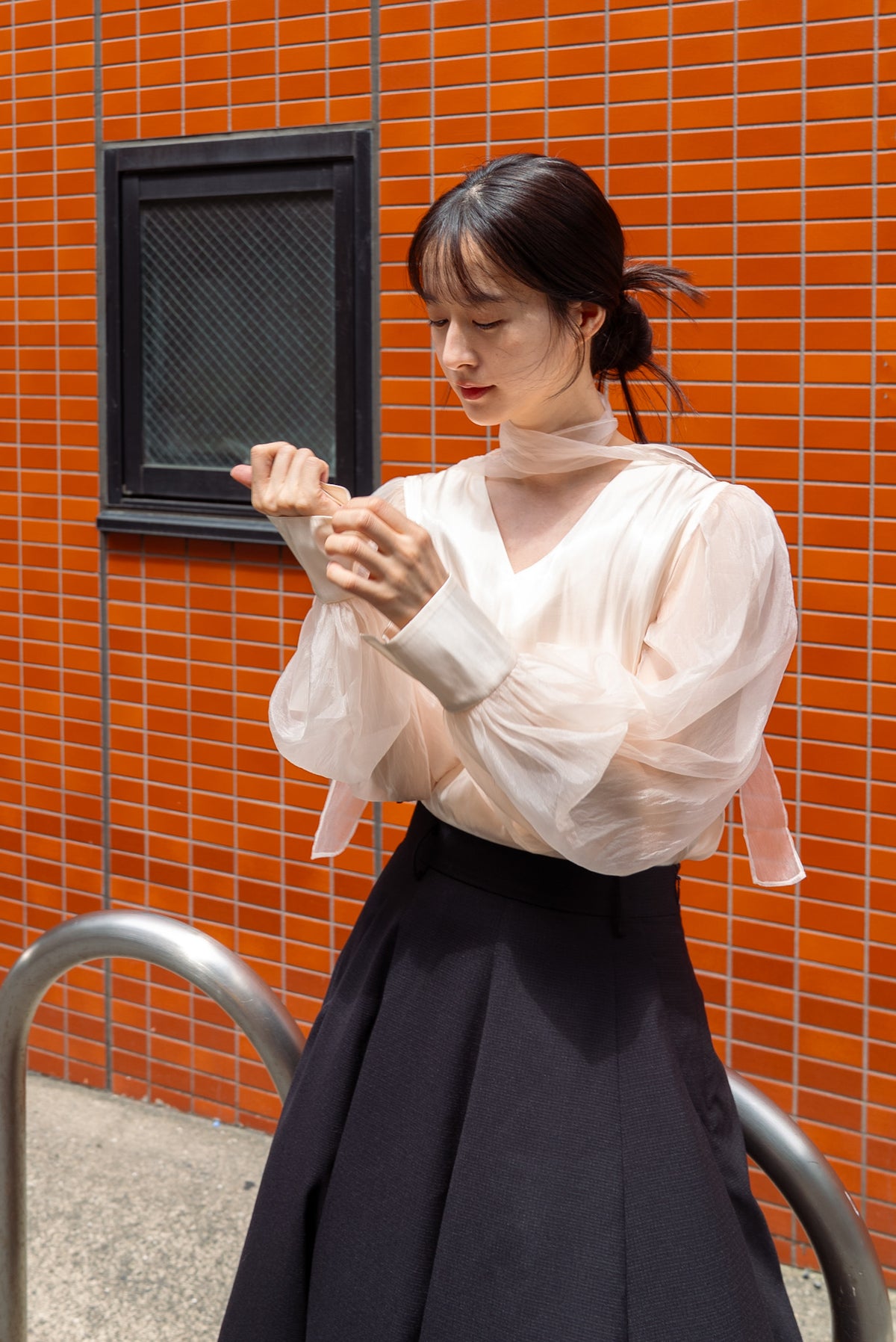 《Can you open your eyes now?》Top with see-through scarf-Ivory