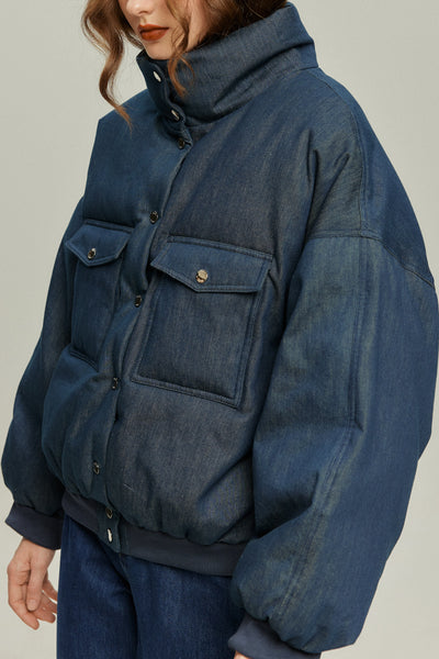 《彼をスパイとして送り込む》ダウンジャケット-Navy