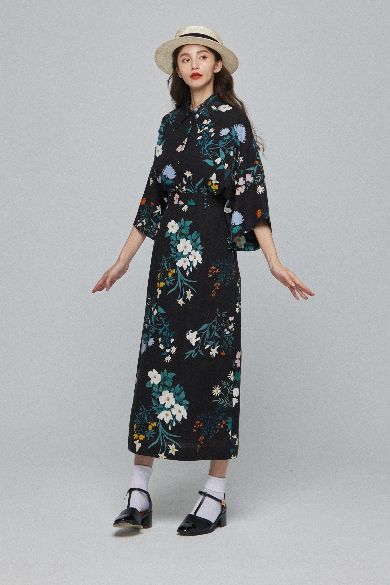 《I have to hang up now》Removable pleats jacket