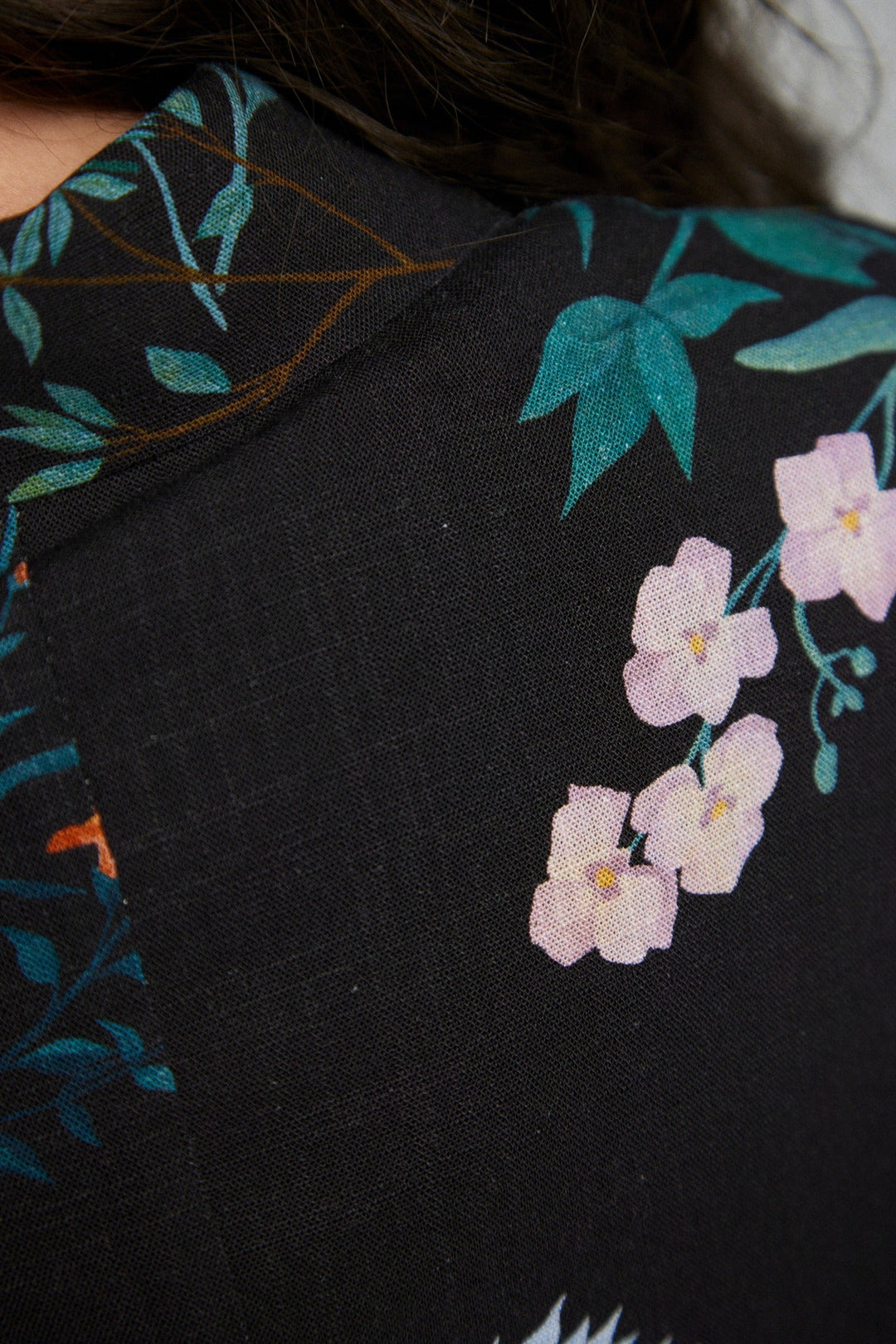 《金魚すくい一回100円》ワイドスリーブシャツ-Back