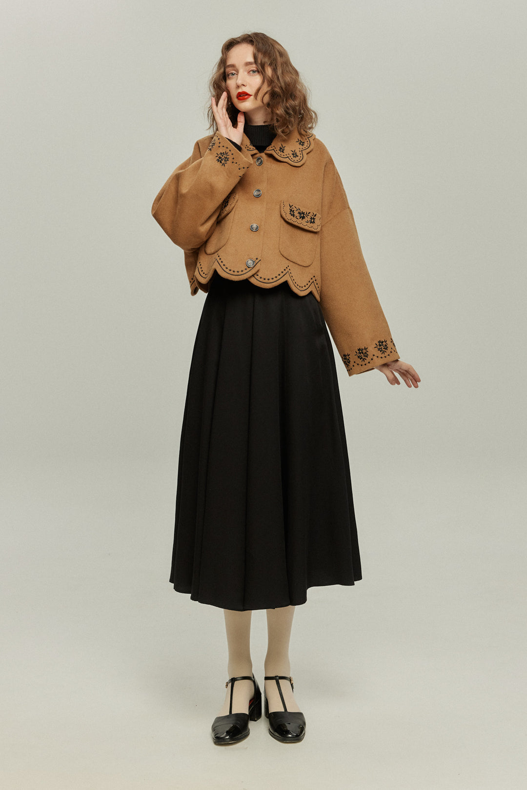 《蝶々になってしまった》スカラップデザインコート-Brown