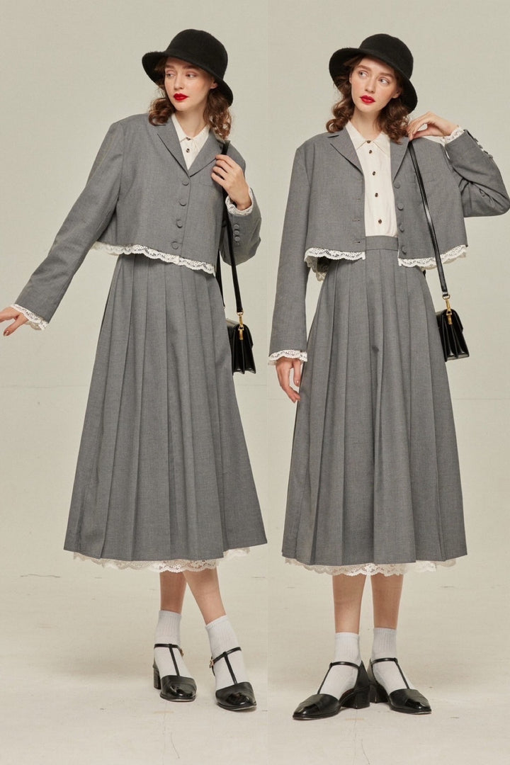 TRANOI. ロングスカート　未使用:試着のみ　サイズ①　ライトグレー シャイニー サテン ロングスカート