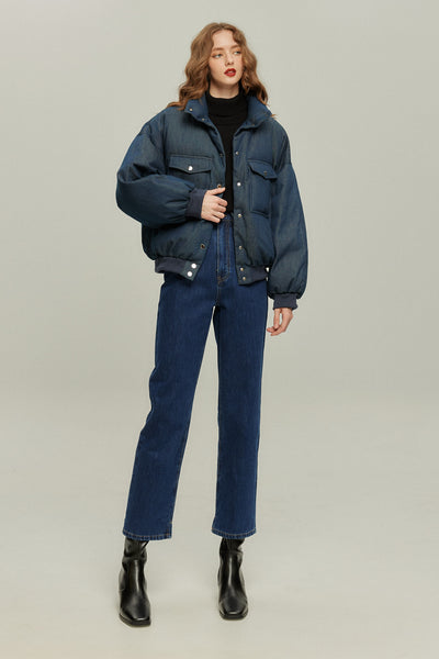 《彼をスパイとして送り込む》ダウンジャケット-Navy