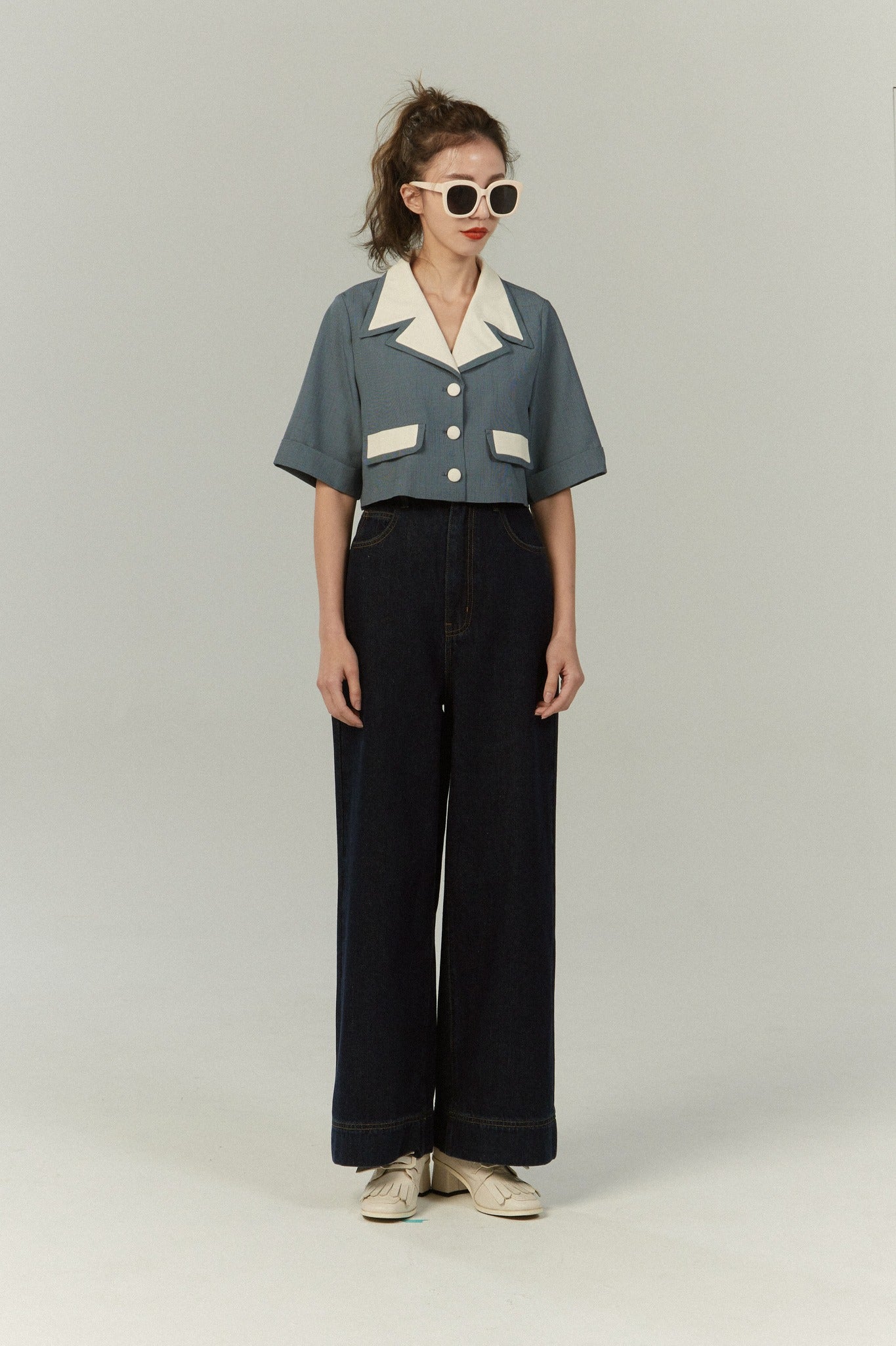 《Cast the moon spell》Flare sleeve frilled blouse