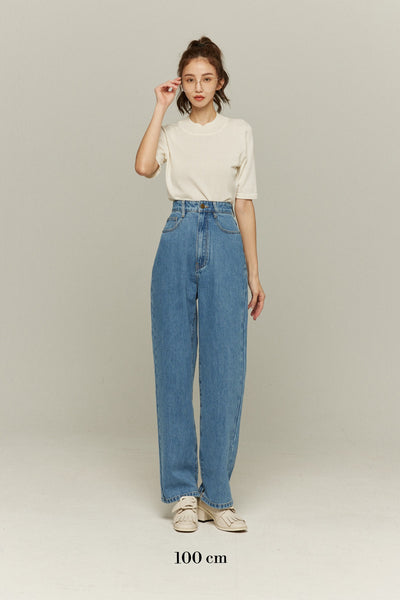 《Facial pack with cucumbers》High waisted flare pants