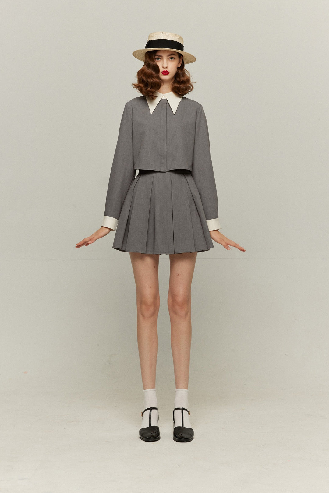 《Which button would you like to press? 》Bicolor crop tops-Gray