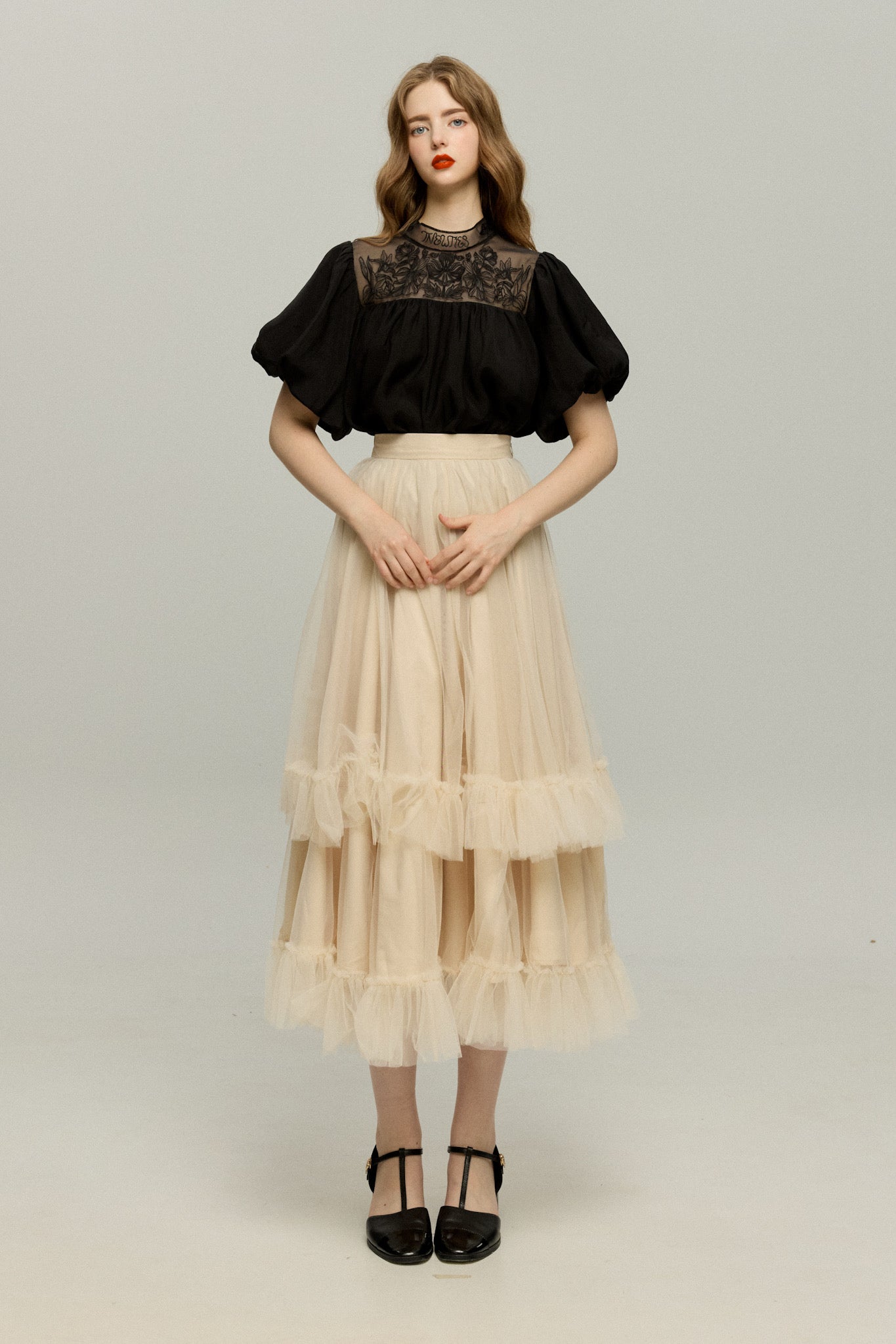 実は私300歳》チュールフリルハイウエストフレアスカート-Cream – Tnewties