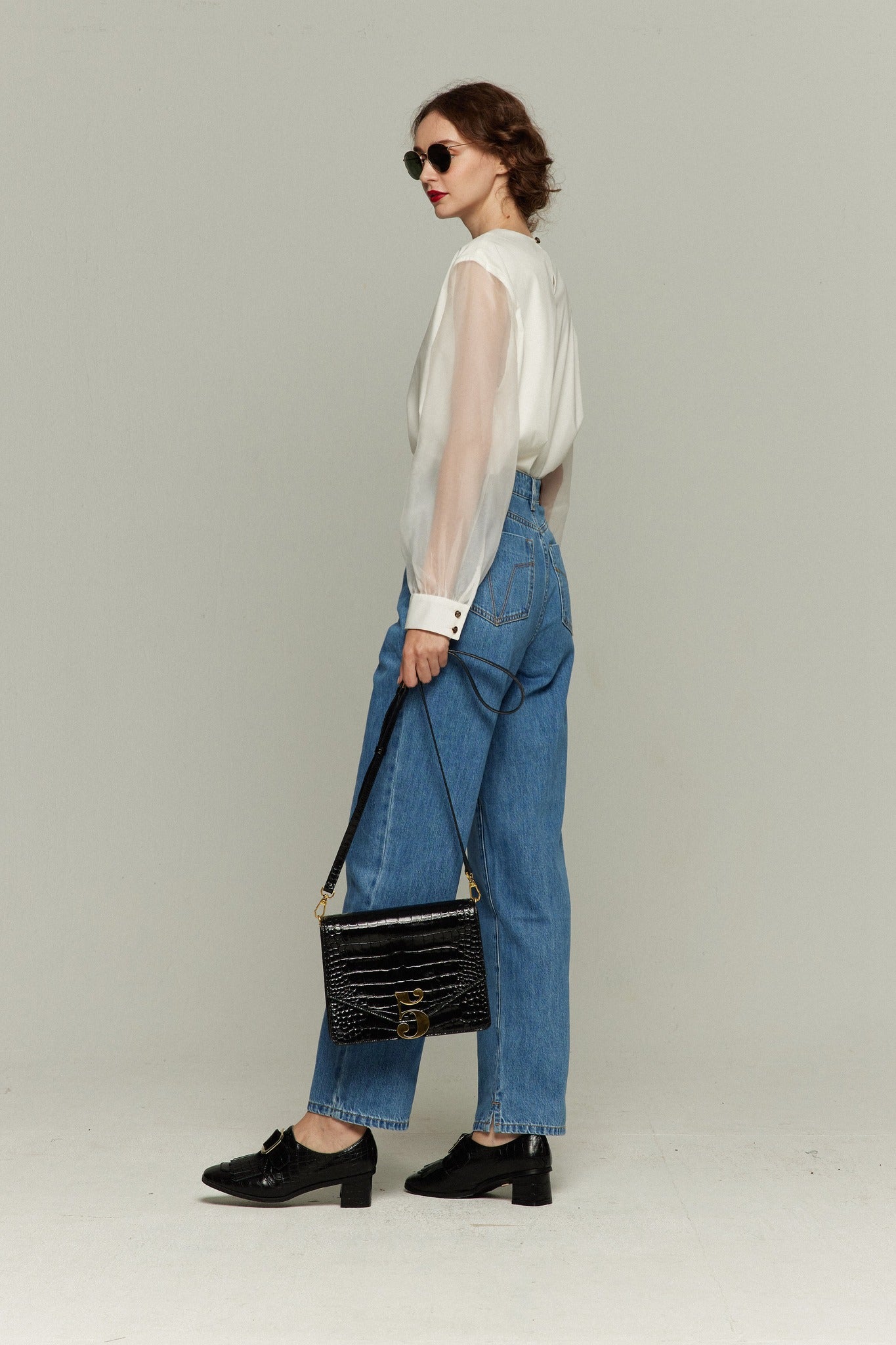 《Facial pack with cucumbers》High waisted flare pants