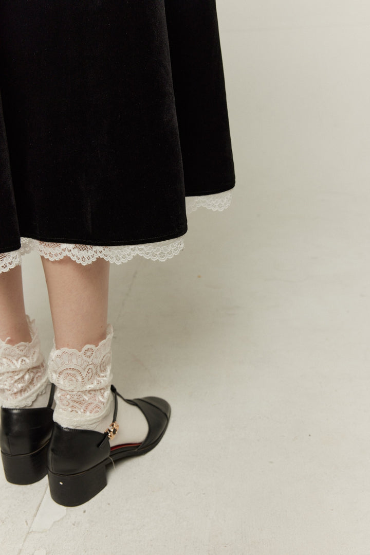 [British accent pronunciation] Lace trim high waist skirt - Black