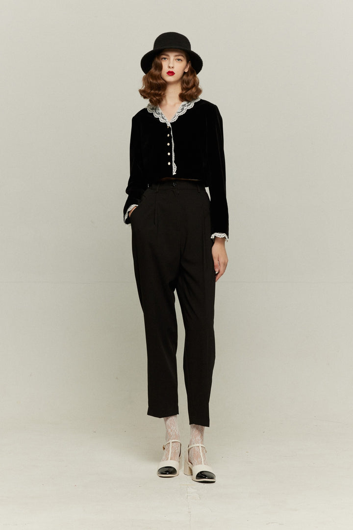 [British accent pronunciation] Lace trim tops-Black