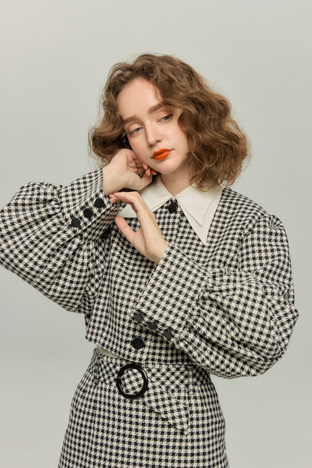 [Tnewties] 口角にほくろがある彼女／黒色千鳥格紋／Mサイズ 口角にほくろがある彼女》リバーシブル2WAYコート – Tnewties