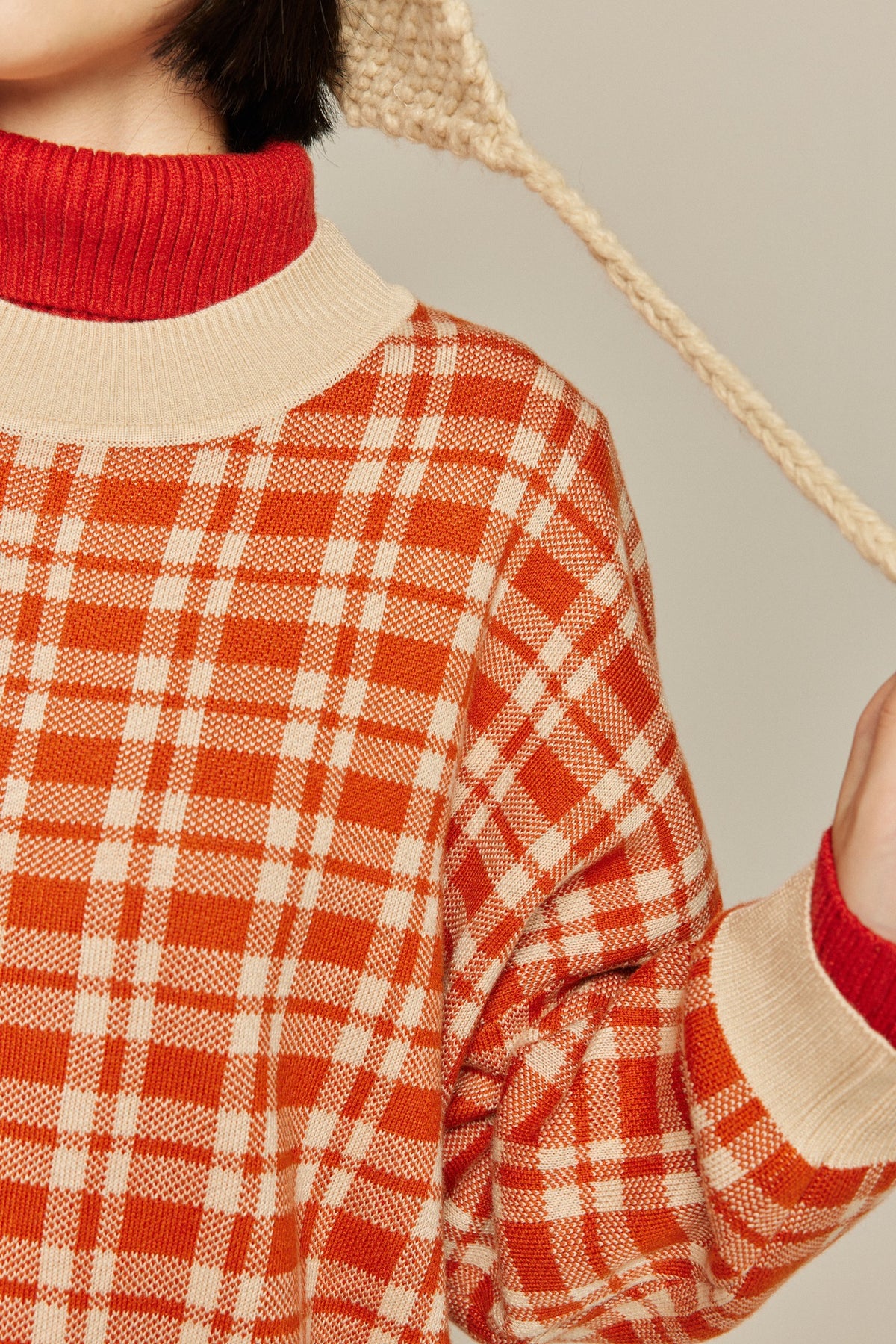 《Strawberry jam attached》Retro check sweater-Orange red