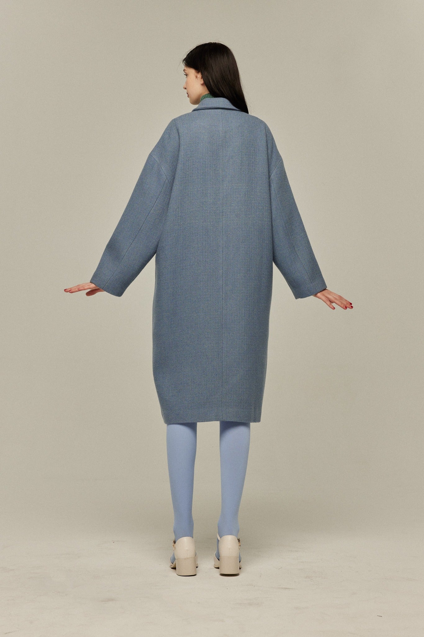 《アリ観察日記》コクーンシルエットダブルブレストコート-Gray Blue
