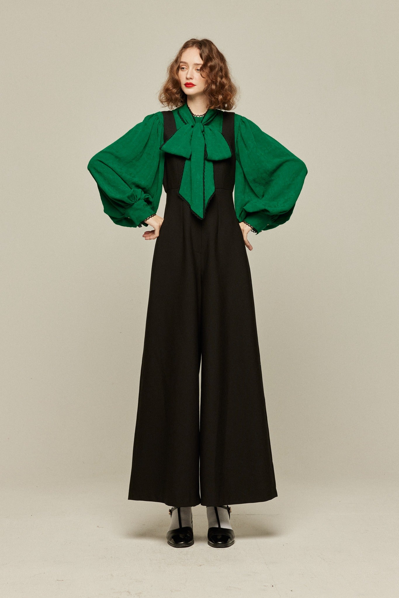 Lucky charm hidden under the pillow] High waist design back cross