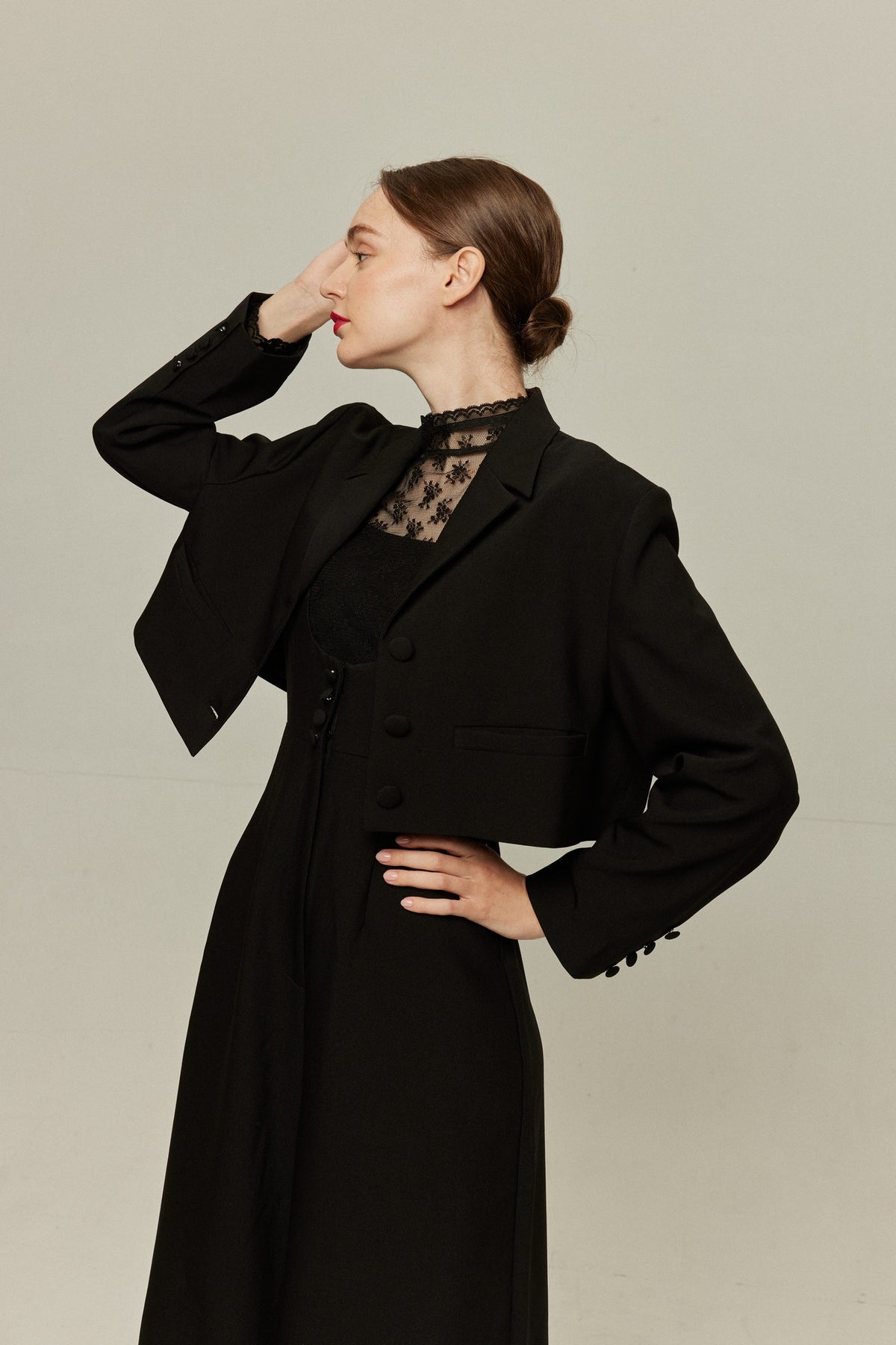 《Lucky Charm Hidden Under the Pillow》 High waist design back cross overalls - Black