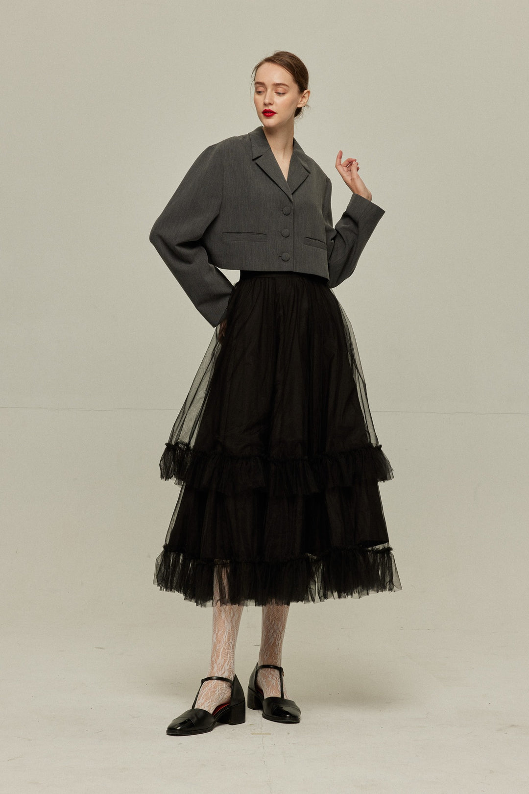 枕の下に隠したラッキーチャーム》クロップドジャケット-Gray – Tnewties