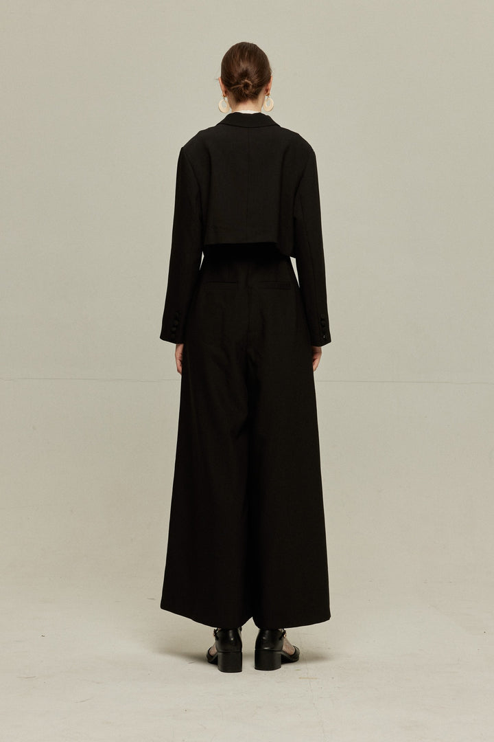 tnewties 枕の下に隠したラッキーチャーム　クロップドジャケット ブラック 枕の下に隠したラッキーチャーム》クロップドジャケット-Black – Tnewties