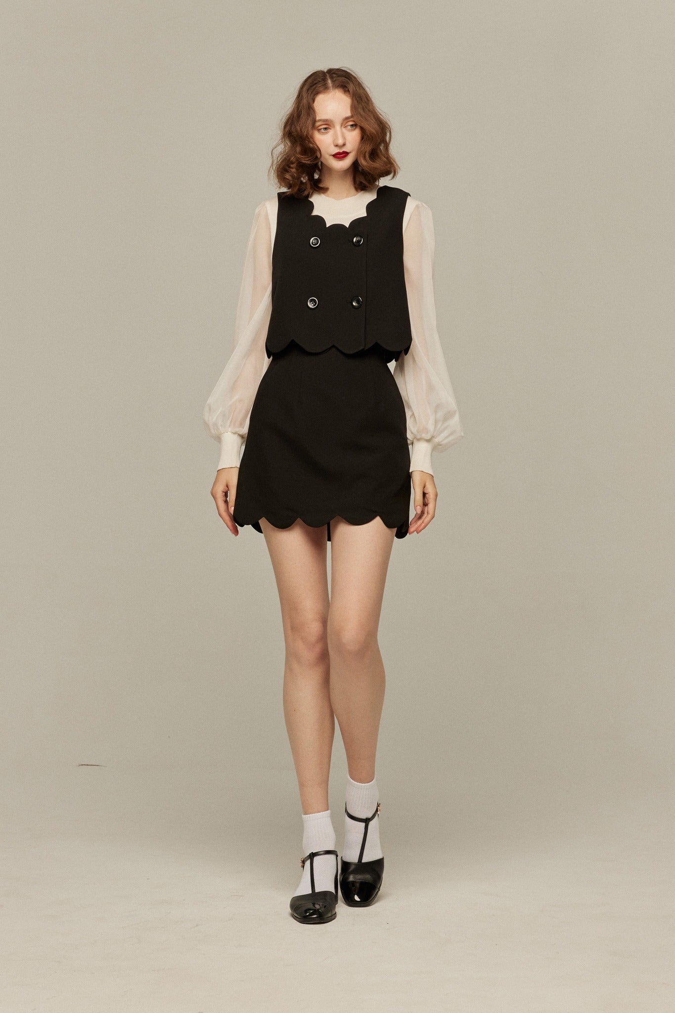 I got freckles] Scallop design double-breasted vest - Black – Tnewties