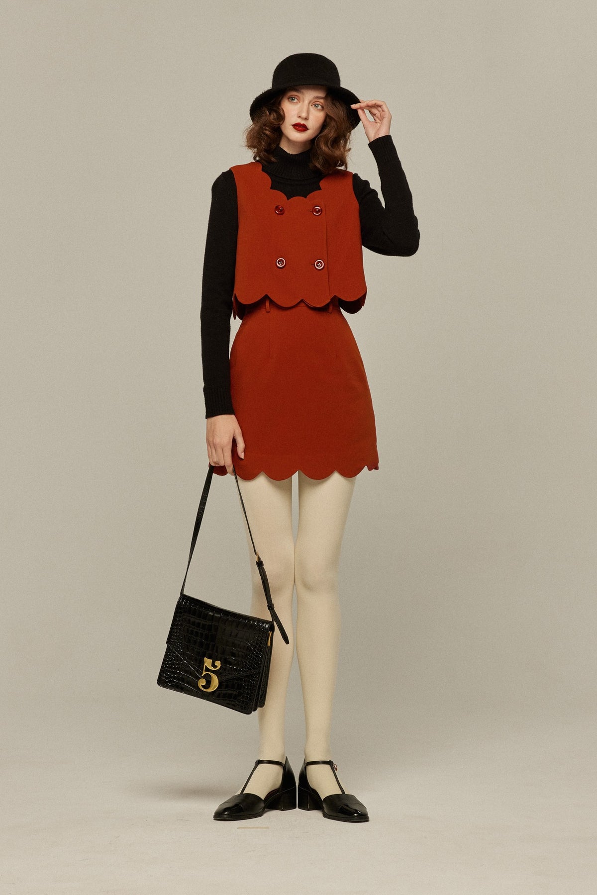 《I got freckles》 Scallop design short skirt-Orange red