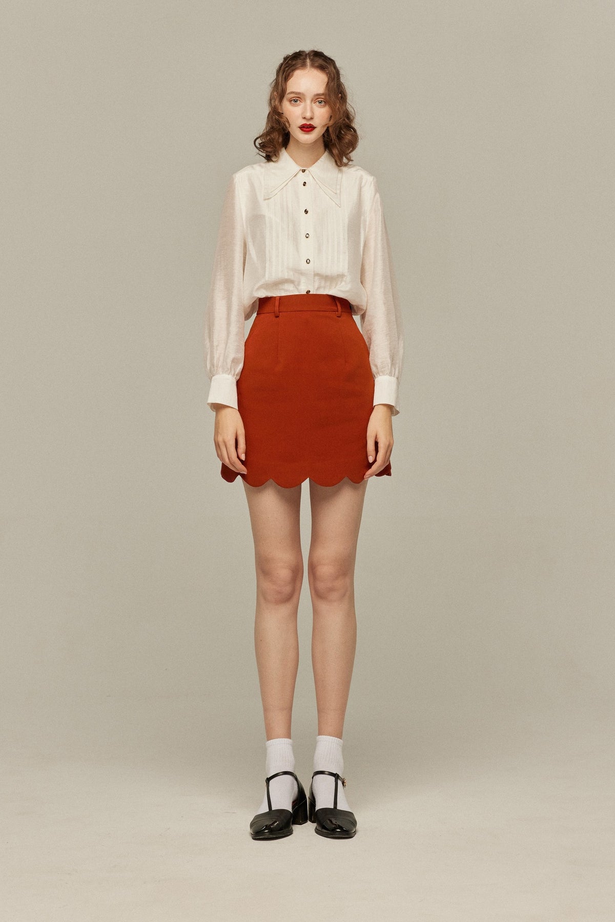 《I got freckles》 Scallop design short skirt-Orange red