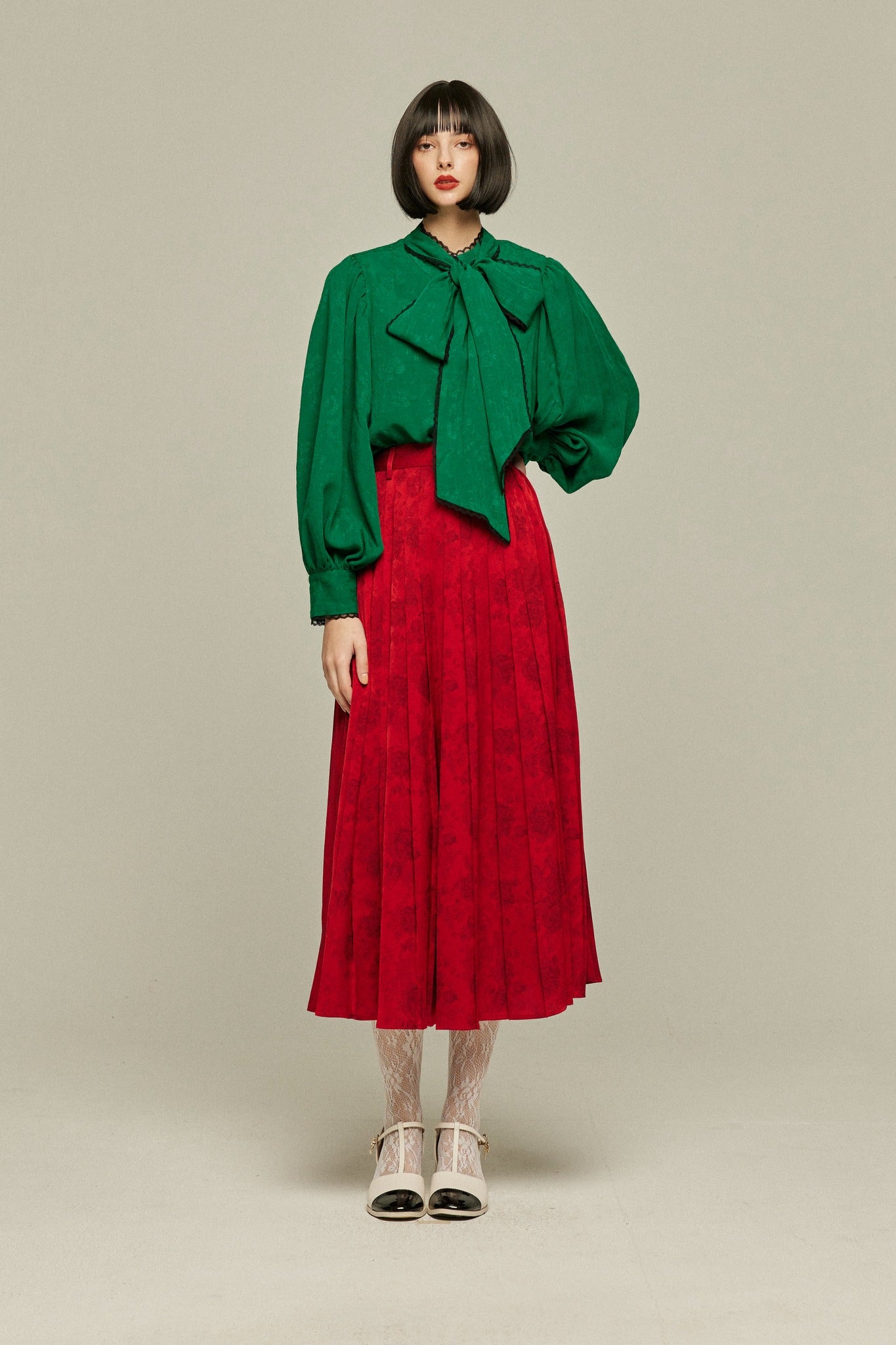 Throw the bouquet on the stage》Chinoiserie high waist pleated