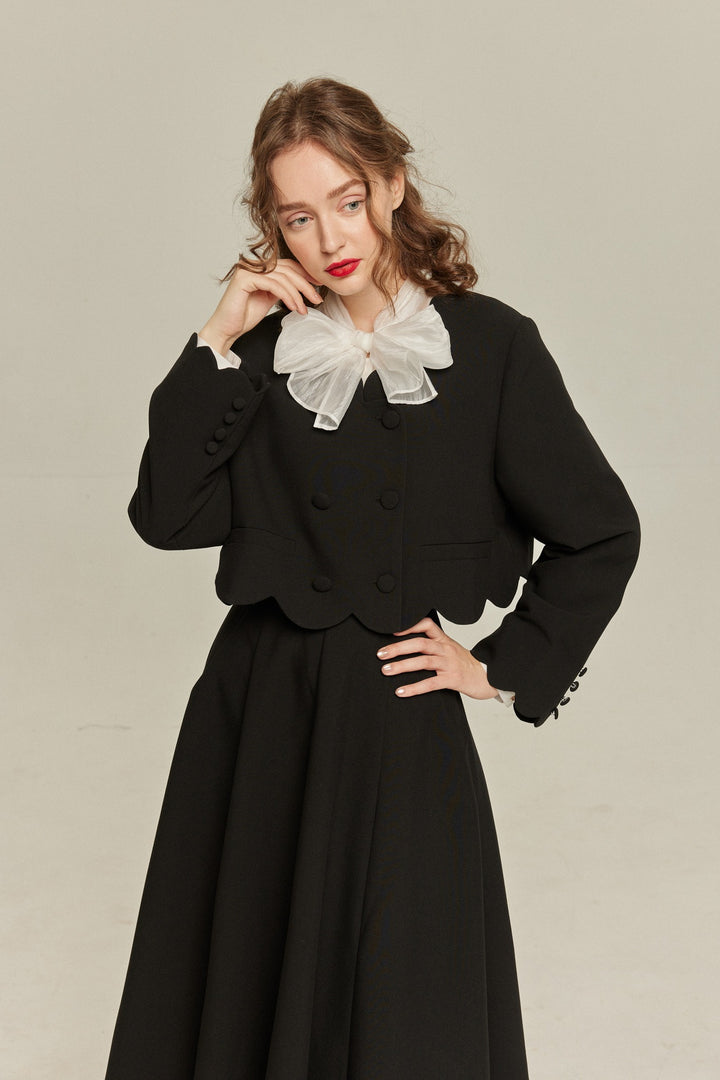 《Antique Auction》Scallop Design Crop Tops-Black