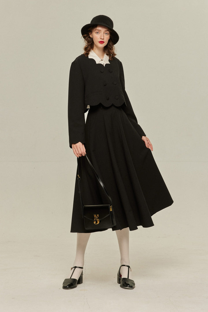 《Antique Auction》Scallop Design Crop Tops-Black