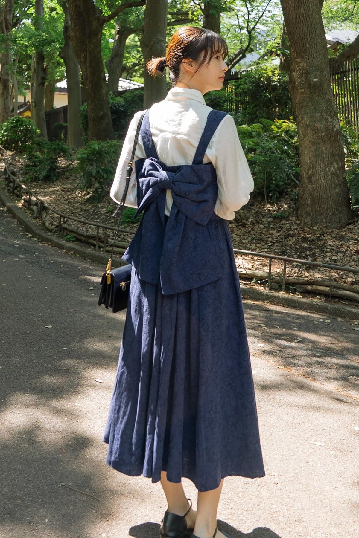 DRESSES – Tnewties