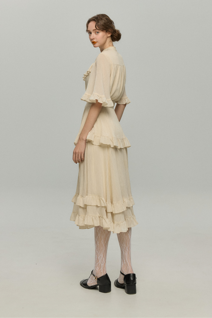 月の呪文を唱えて》フレアスリーブフリルブラウス-Ivory – Tnewties