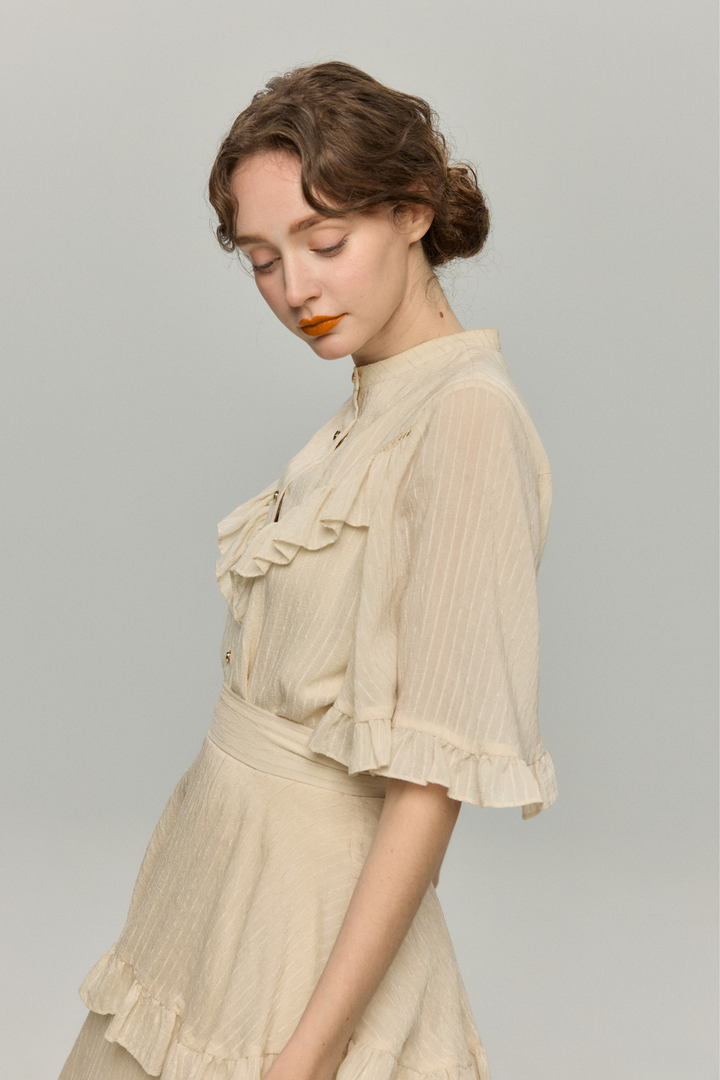 月の呪文を唱えて》フレアスリーブフリルブラウス-Ivory – Tnewties