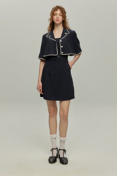 《次のダイビング選手、準備をお願いします》パイピングデザインクロップドジャケット-Navy