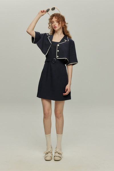 《次のダイビング選手、準備をお願いします》パイピングデザインクロップドジャケット-Navy