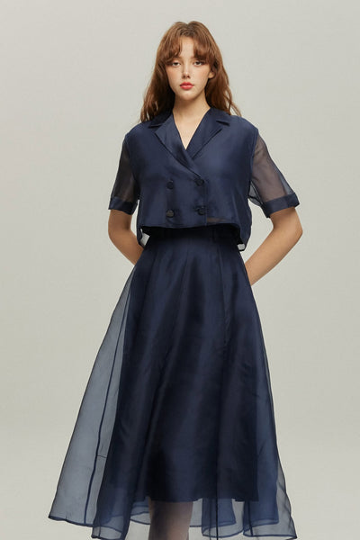 《上の階に俳優が住んでいる》フレアロングシルクスカート-Navy