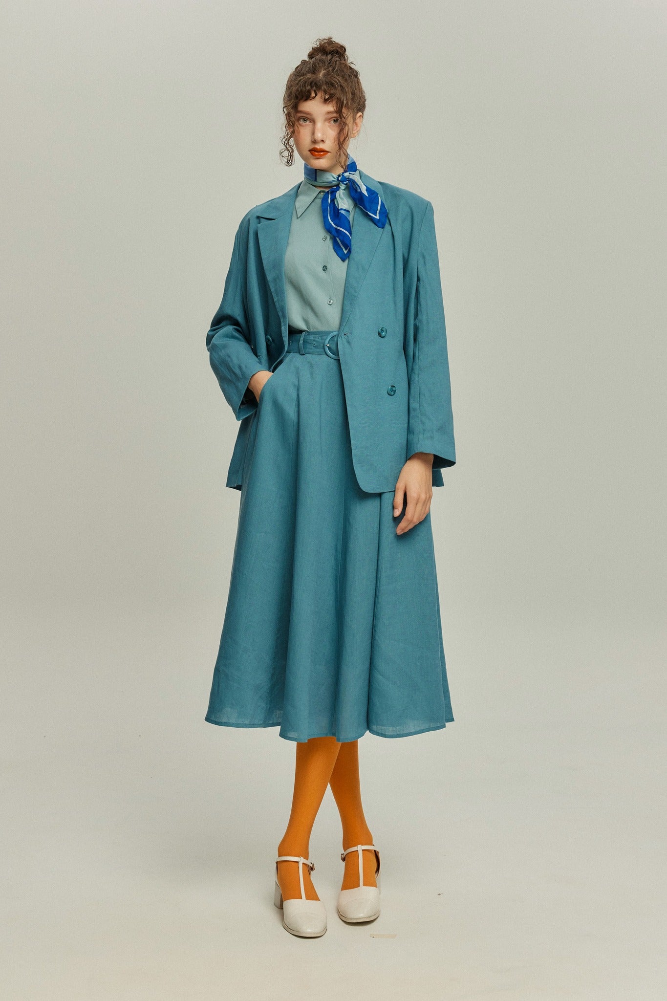 《次のセリフは何ですか？》ダブルブレストジャケット-Blue