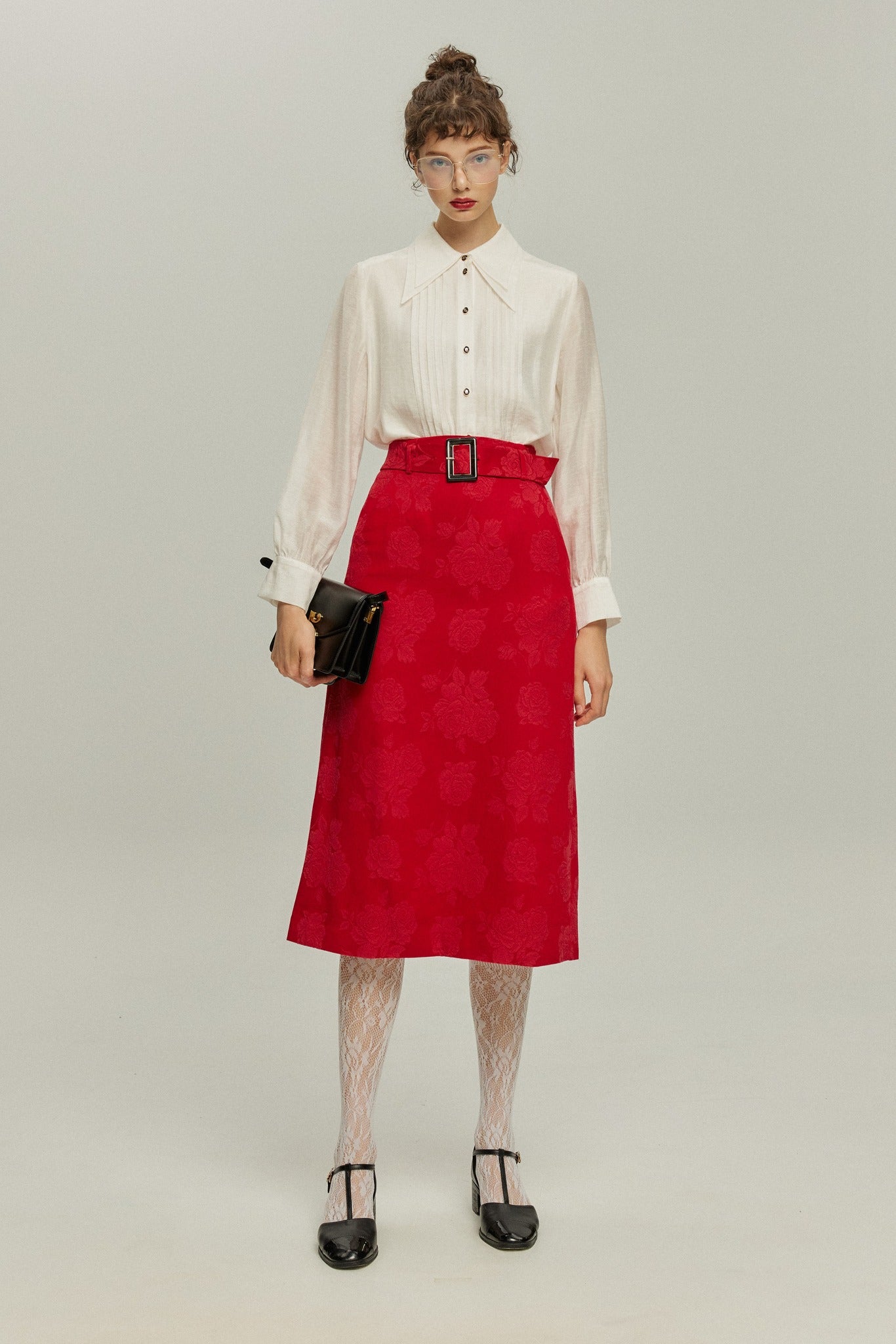<tc>《샴페인을 열었다면 끝까지 마셔요》 시누아즈리 패턴 플라워 레이스 헴 스커트-Red</tc>