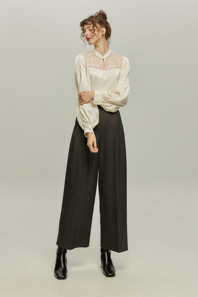 《Facial pack with cucumbers》High waisted flare pants