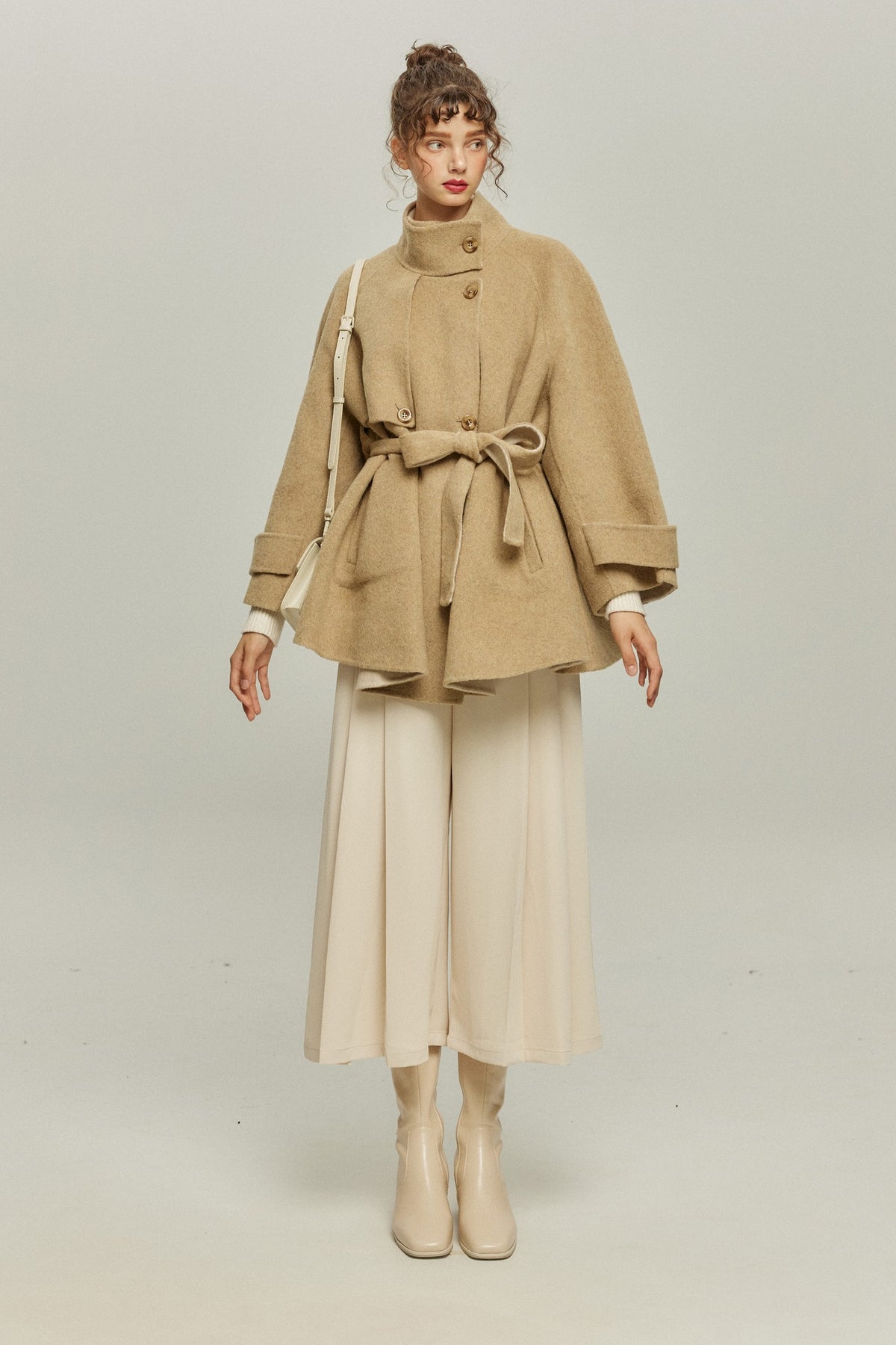 《또 냉동식품을 먹어?》 칼라 2way 울 블렌드 코트-Beige